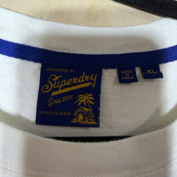 Superdry Men’s White Graphic T-Shirt Blue Logo “20” Back Size XL - Picture 3 of 8